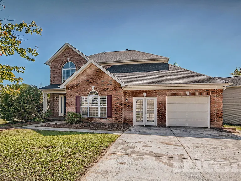 4021 Raccoon Run Ct — Photo 32
