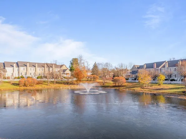 9039 W End Cir, Crozet, VA 22932