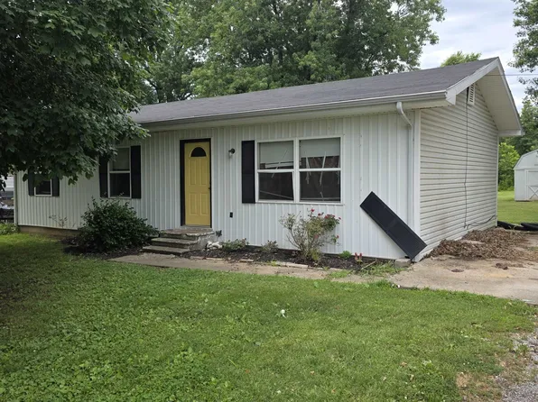 400 S Chapman St, Morganfield, KY 42437