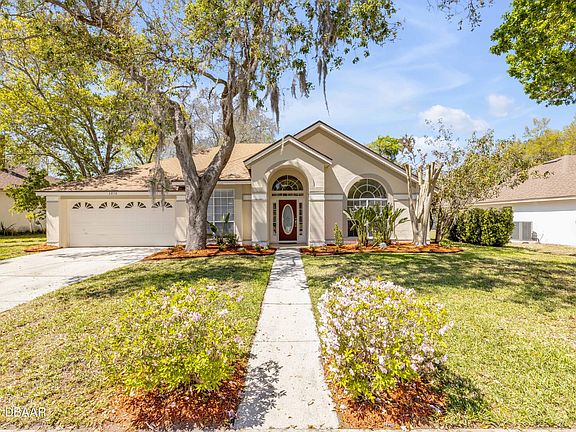 3rd image of 3858 Kingston Oaks Cv