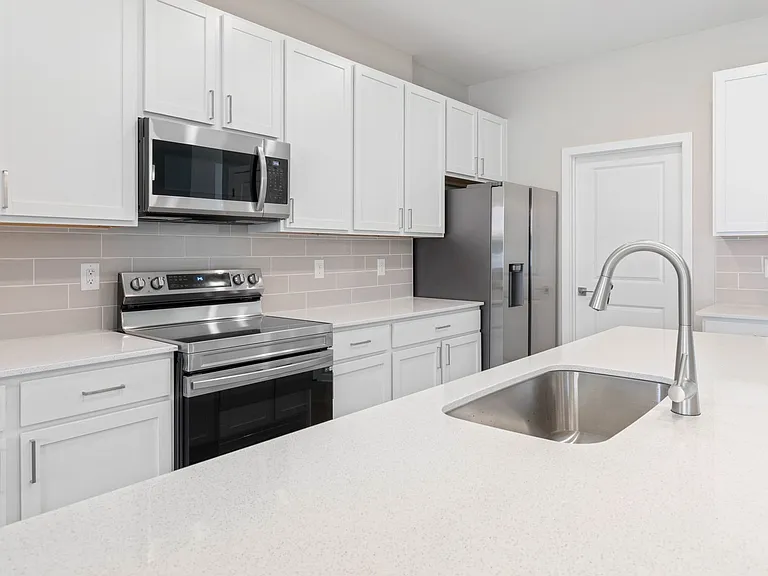 3371 Gowanda Rd — Photo 12