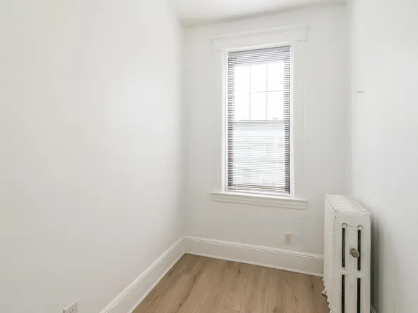 1308 27th Street image 13 of 15