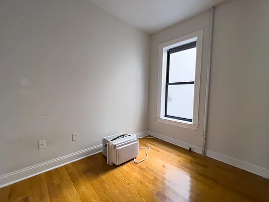 Rented by Denise Rosenblum, LREB | media 14