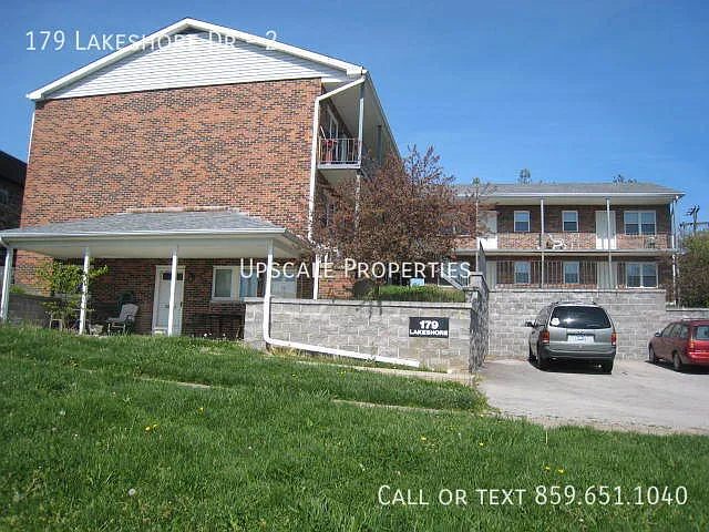 179 Lakeshore Dr #2 — Photo 1