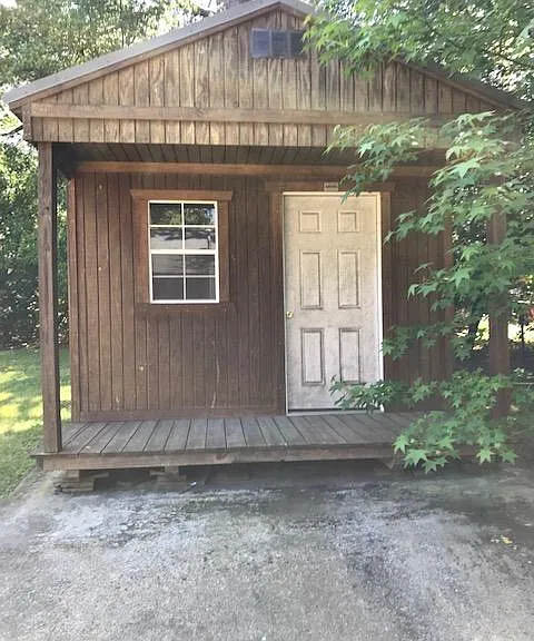1003 Paul Dr — Photo 24