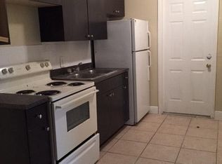 1403 College Park Ct APT B, Tampa, FL 33612