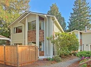 917 N 200th St APT 200, Shoreline, WA 98133