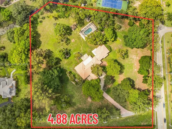 9750 NW 45th Mnr, Coral Springs, FL 33065