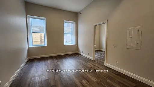 261 Front St #4 — Photo 9