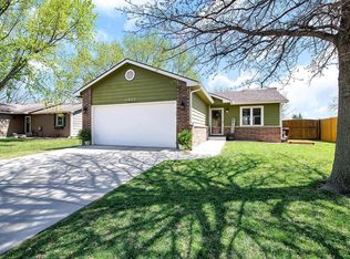 11807 W Bella Vista Ct, Wichita, KS 67212