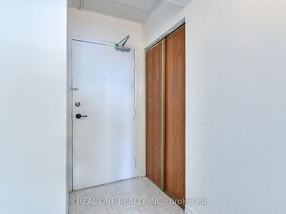 4th image of 207 Galloway Rd #602