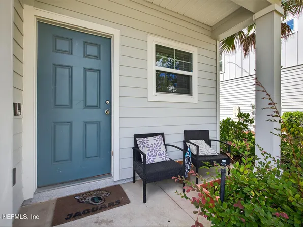 10302 BENSON LAKE Drive, Jacksonville, FL 32222