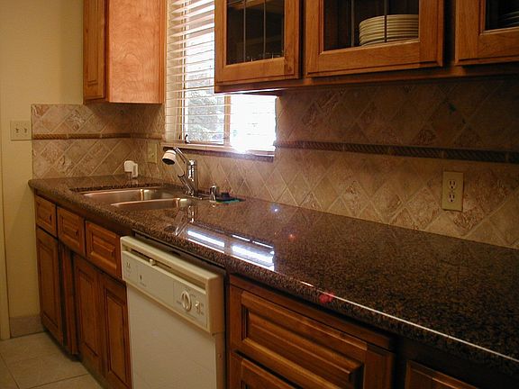New Appliances, Floors,Fixtures