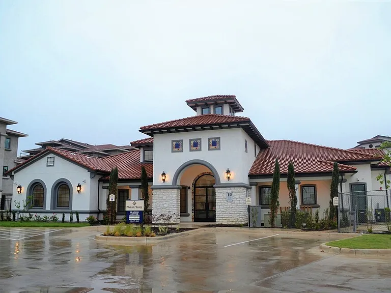 Majestic Ranch Apartment Homes — Photo 19
