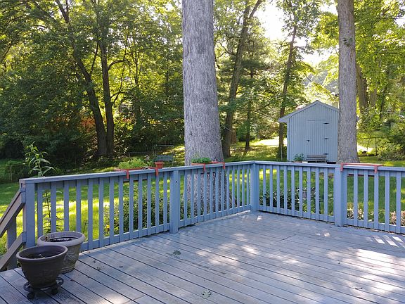 3rd image of 3813 Tedrich Blvd