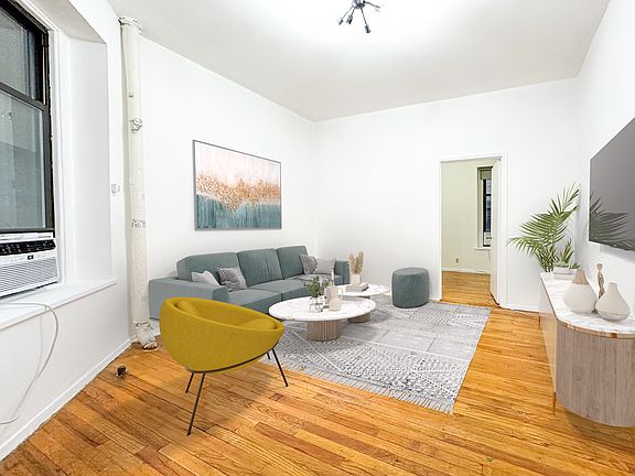 3rd image of 194 Bleecker St #A