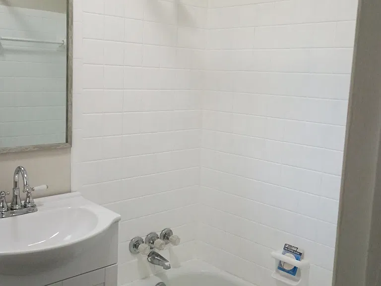 901 Carson Ln SW — Photo 9