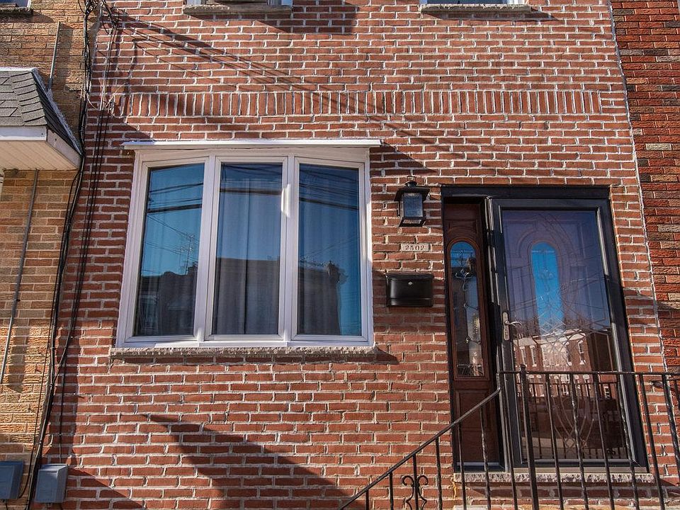 1st image of 2502 E Somerset St