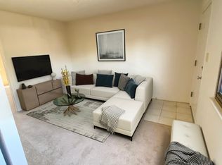 4450 Bassett St APT 7, Santa Clara, CA 95054