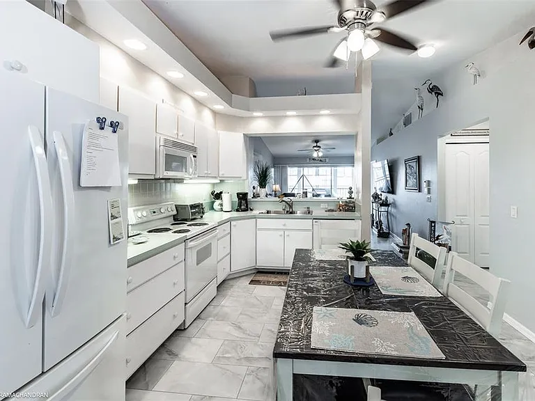 11644 SW Egret Cir #908 — Photo 7