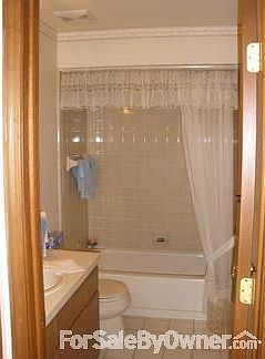 4th image of 35043 Meadow Ln #1