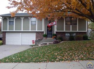 6537 SW 27th St, Topeka, KS 66614