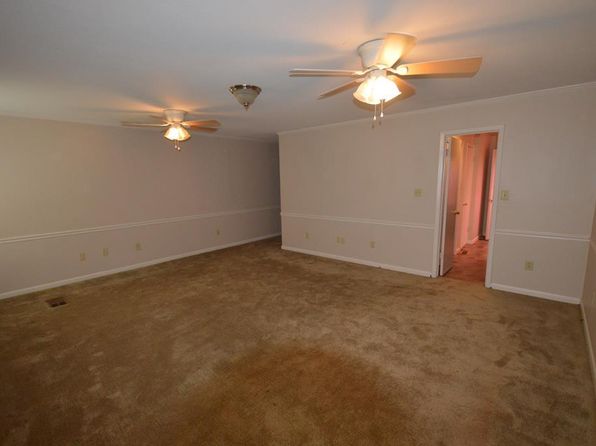 306 Woodman Of The World Rd, Greenville, MS 38703