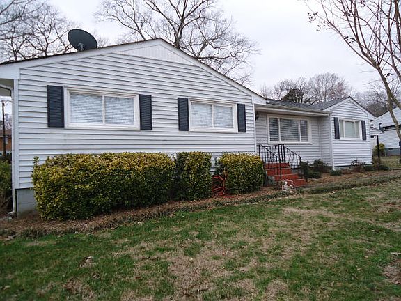 5th image of 4016 Woodmont Dr
