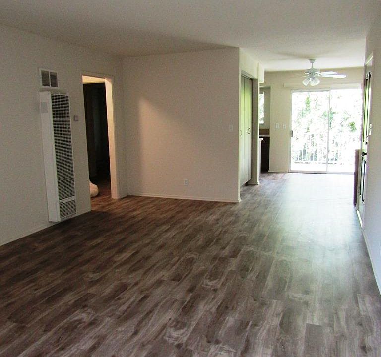 1st image of 417 E Badillo St APT 10
