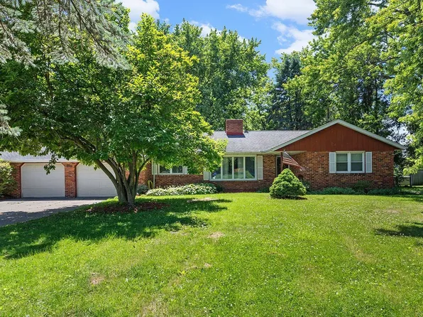 4504 Nottingham Dr, Lafayette, IN 47909