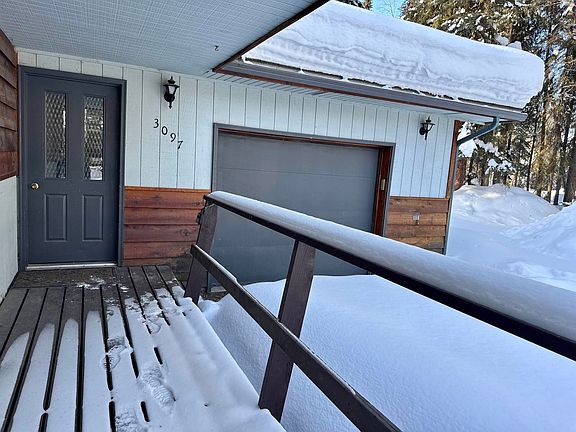 3rd image of 3097 Treaty St
