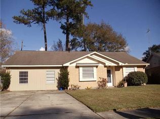 715 Ridgewood Dr, Mandeville, LA 70471