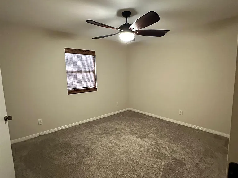 1119 County Road 481 — Photo 5