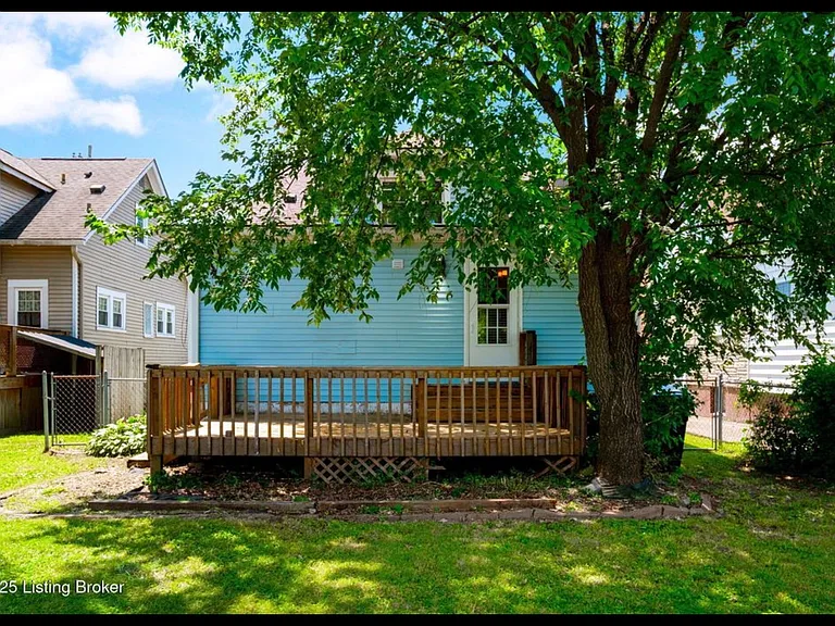 639 Harrison Ave — Photo 25