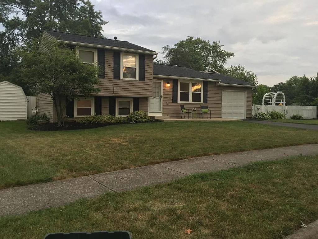 3596 Annsbury Rd photo 1