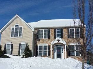 5232 Windtree Dr, Doylestown, PA 18902