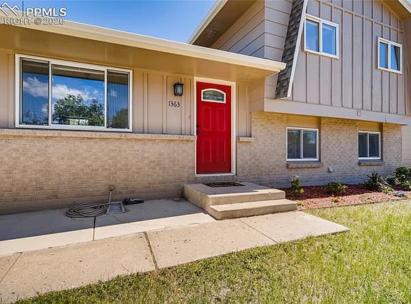 4th image of 1363 Hiawatha Dr