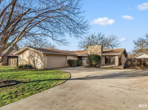 2804 Compton Rd, Wichita Falls, TX 76309
