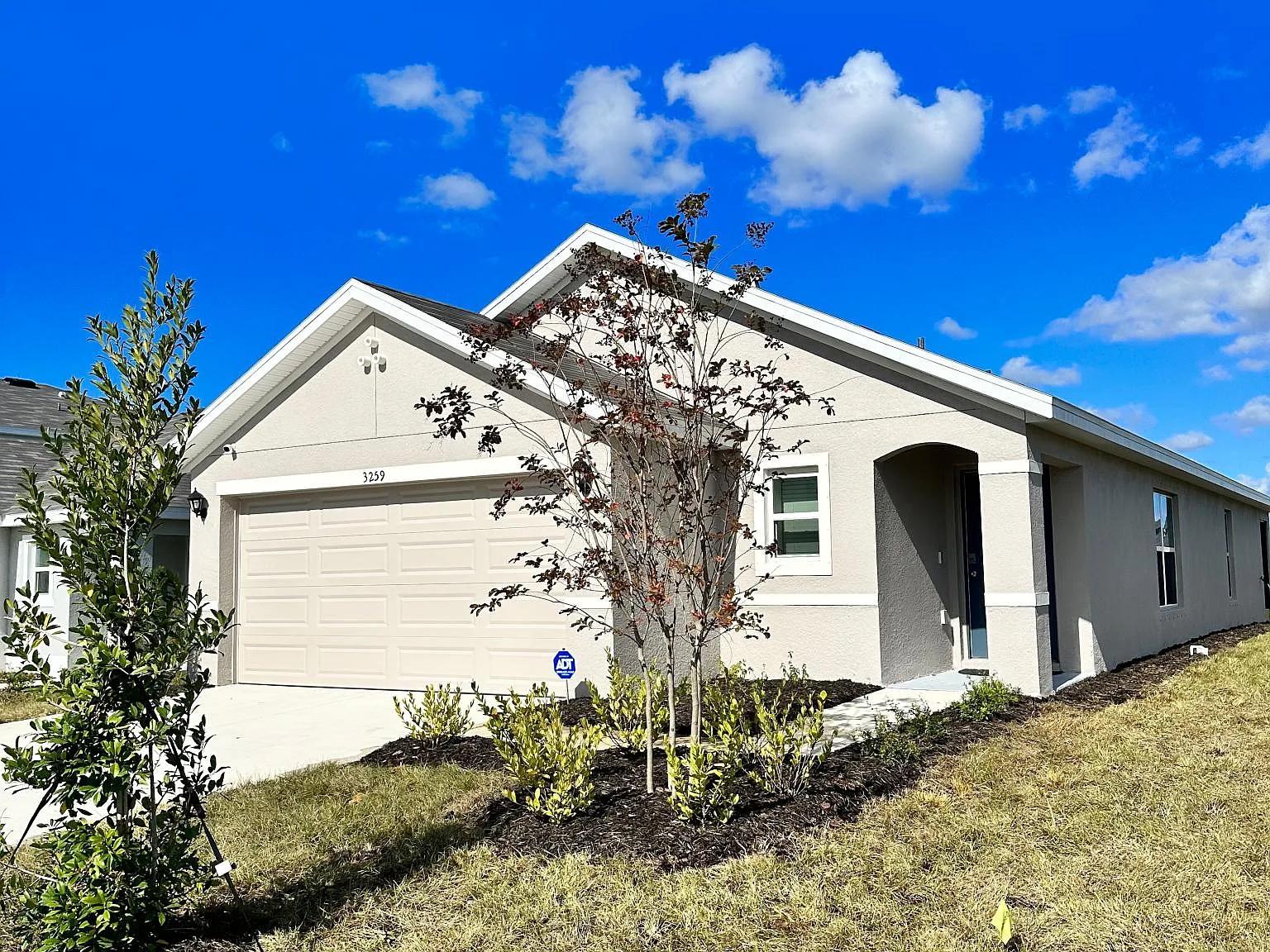 3 bed, 1504 sqft, $2,500 — Photo 4