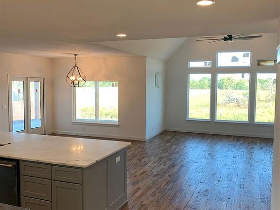 5th image of 2580 S Piguet Ln