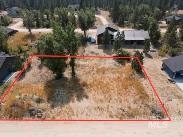 206 Lainey Ln, Idaho City, ID 83631