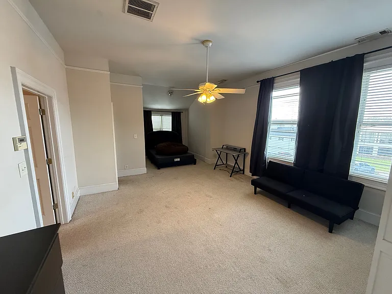 340 Orange St #2 — Photo 10