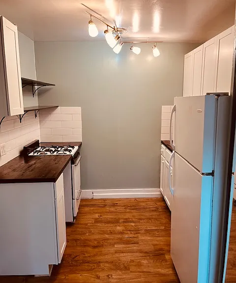 21 N Chestnut St — Photo 10