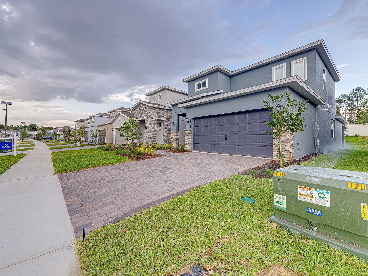 4454 Davos Dr — Photo 3