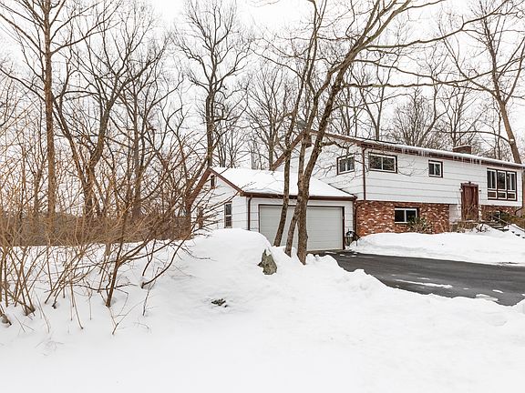 31 Charter Oak Court