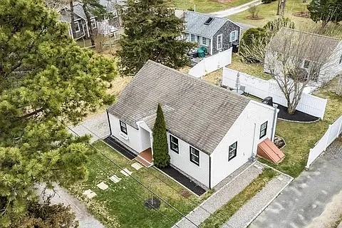 5 Beach Rd Photo 1