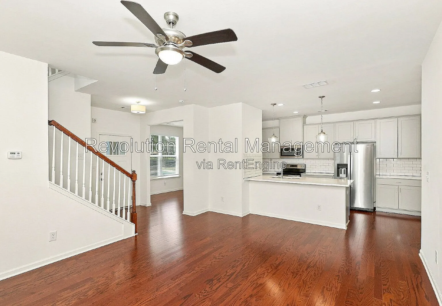 3 bed, 2.5 bath, 1952 sqft, $2,500 — Photo 4