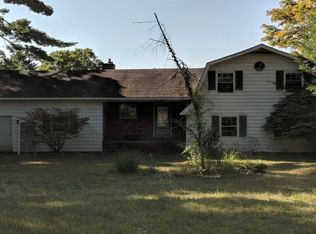 374 Leroux Rd, Middle Grove, NY 12850