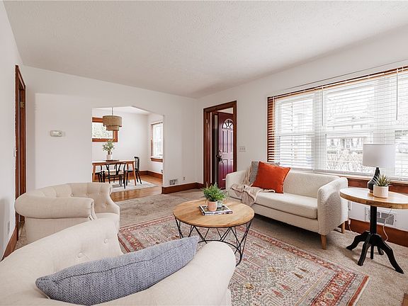 5th image of 874 Helendale Rd