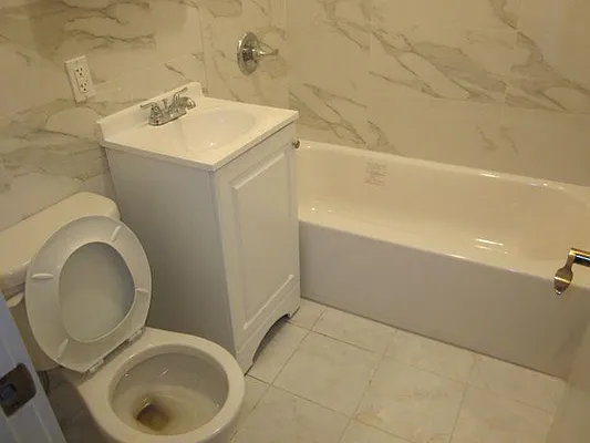 Rented by Empire One Realty | media 15